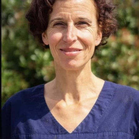 Dr Stefanie MOSER