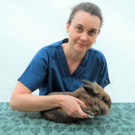 Dr Justine LOHEZIC