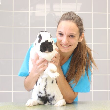 Dr Camille SANDOR