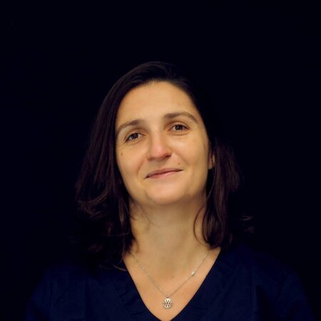Dr Lucie QUIGNON